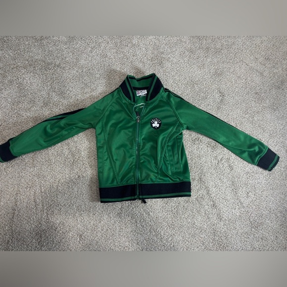 Toddler Boy Celtics Size 4 Zip Up NBA Boston Celtics activewear athletic wear - Picture 2 of 5